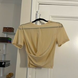 Lululemon Lightweight Mesh Reversible Yoga T-Shirt, Prosecco Color